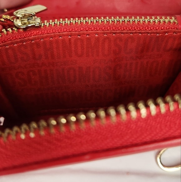 Moschino Red Wallet with Gold Chain - Picture 9 of 11